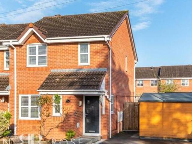 House for sale in Lyons, Greater London
