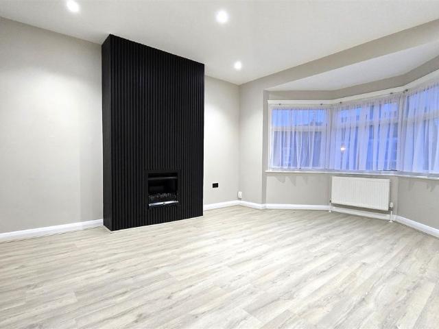 Apartment for rent in Greater London