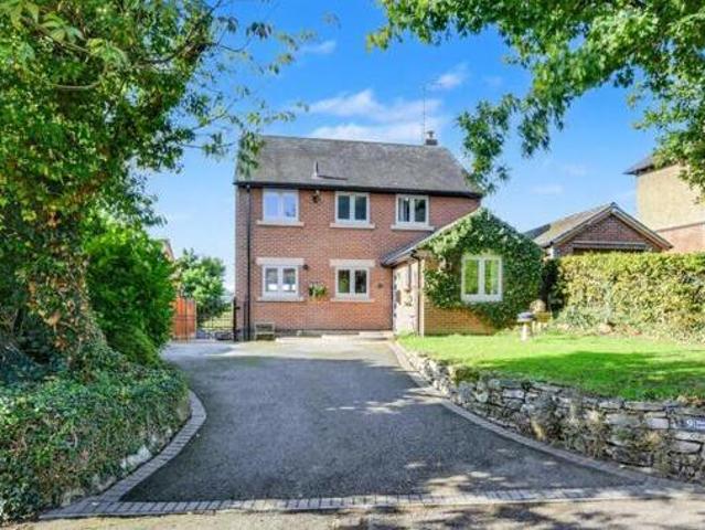 House for sale in Stanley