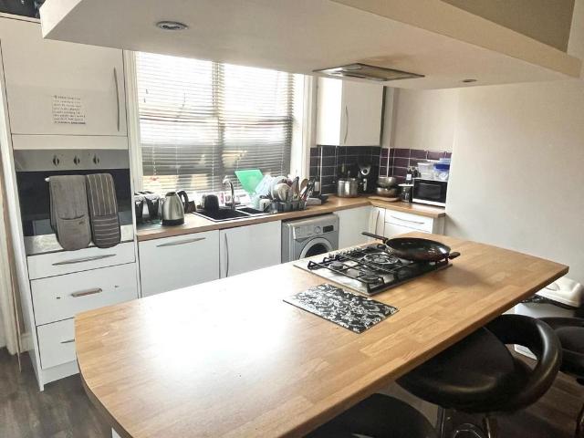 House for rent in Churwell, West Yorkshire