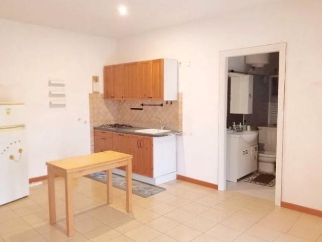 Monolocale in affitto a Roma Capitale, Lazio