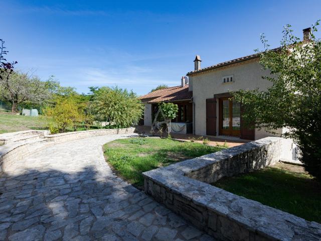 Maison vente à Angoulême, Mornac