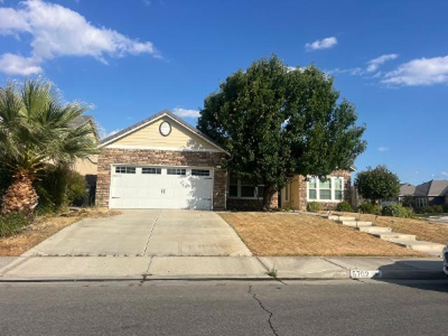 House for sale in Bakersfield, California