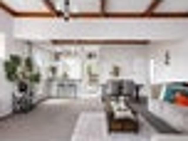 House for sale in Victoria, Gisborne