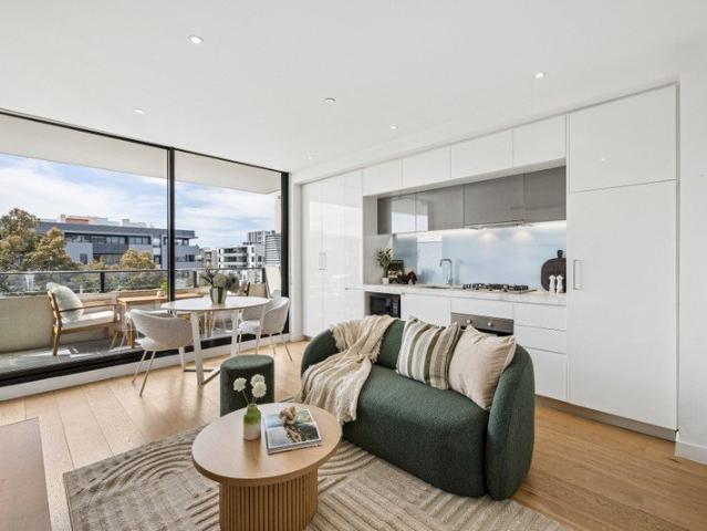 Apartment for sale in Port Melbourne, Melbourne