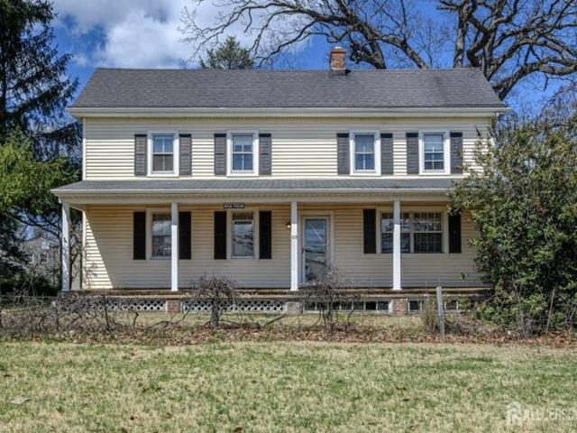House for sale in Warren, New Jersey