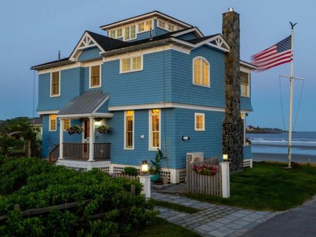 House for sale in Scarborough, Maine