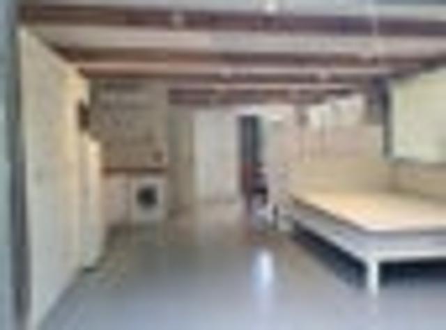 Apartment for rent in Morningside, Northland