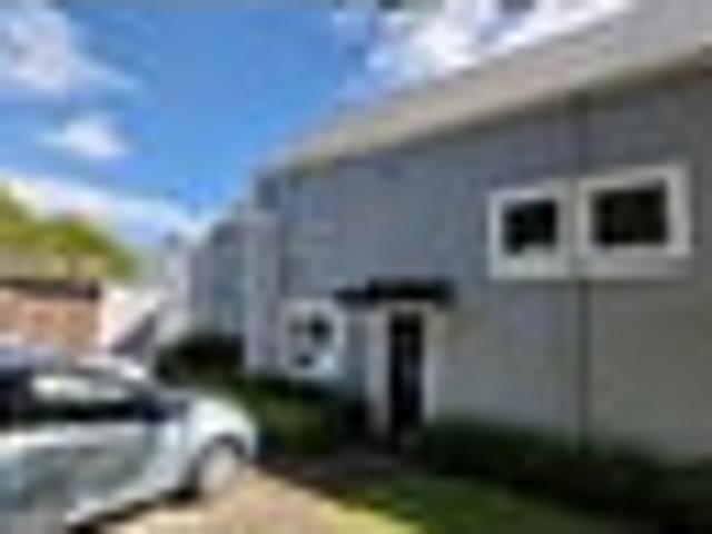Townhouse for rent in Western Springs, Albert-Eden