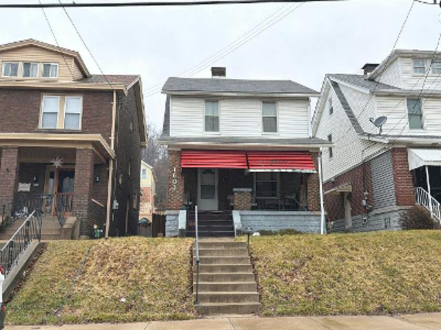 House for sale in Pittsburg, Pennsylvania