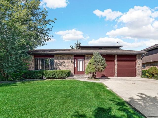 House for sale in Bloomingdale, Illinois
