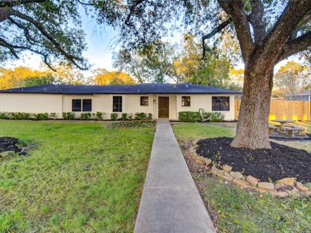 House for sale in Friendswood, Texas