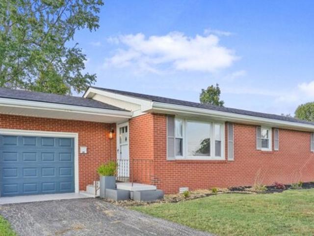 House for sale in Lawrenceburg, Kentucky