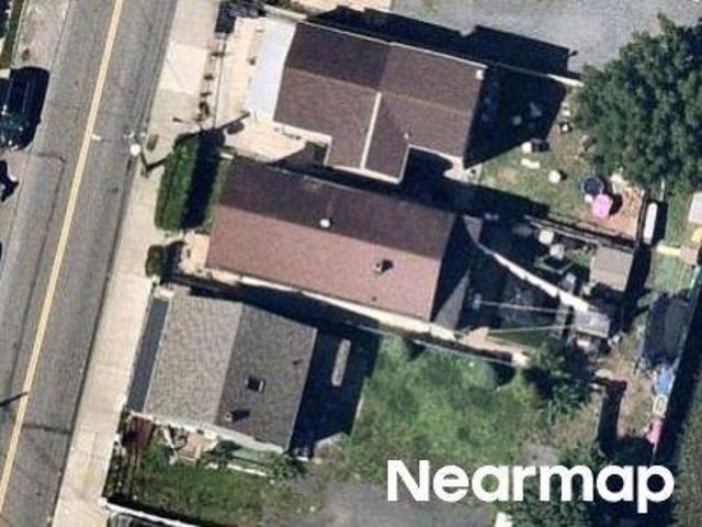 House for sale in Staten Island, New York