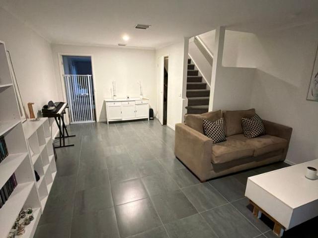 Room for rent in Camerons Creek, Victoria