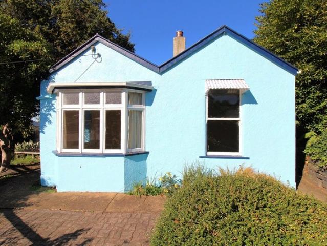 House for rent in Otakou