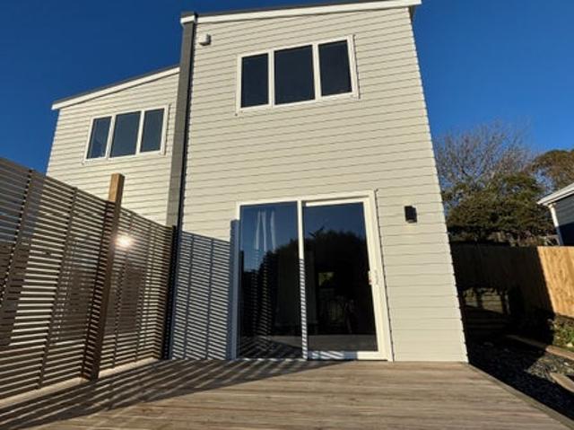 Apartment for rent in Otakou