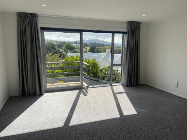 Apartment for rent in Otakou