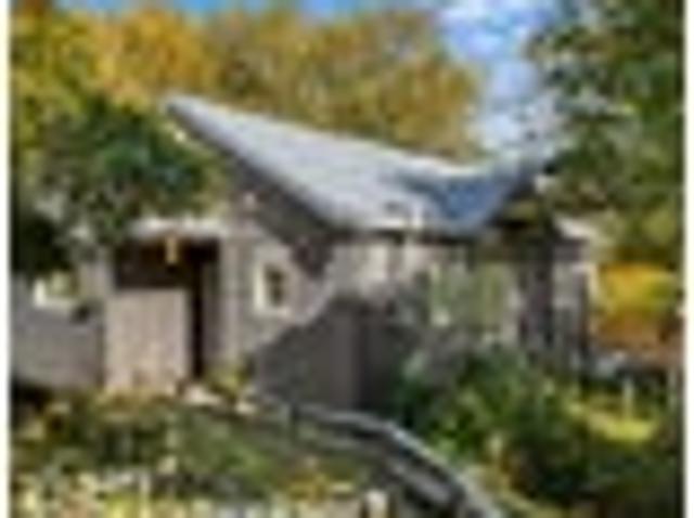 House for rent in Otakou
