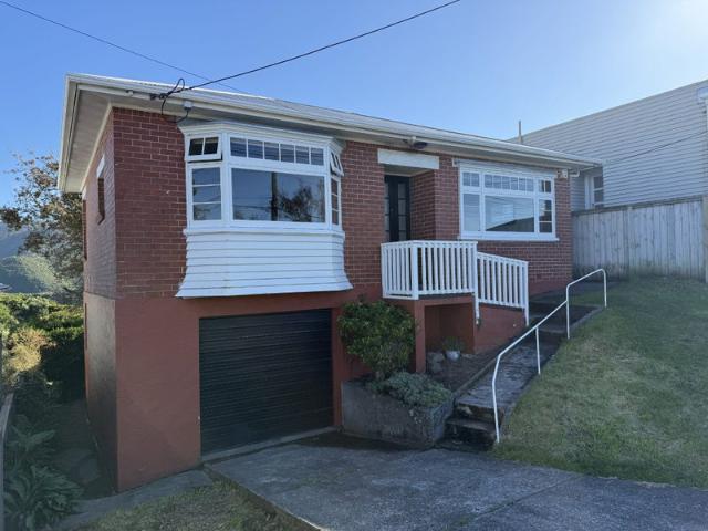 House for rent in Matata, Wellington