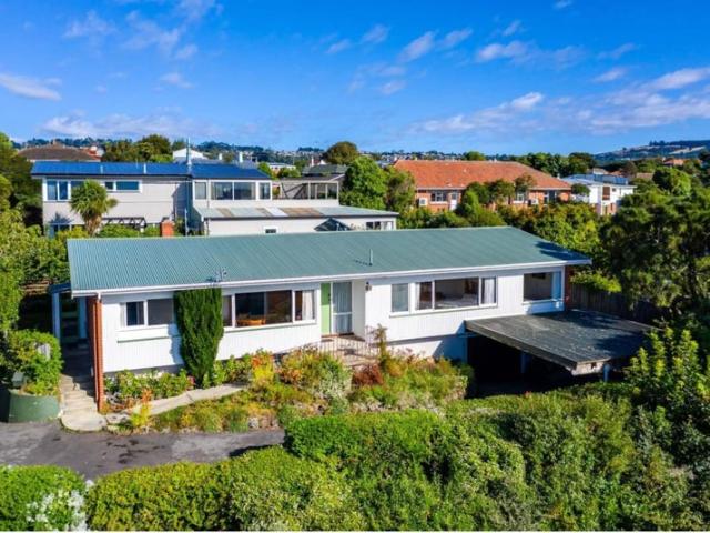 House for rent in Otakou