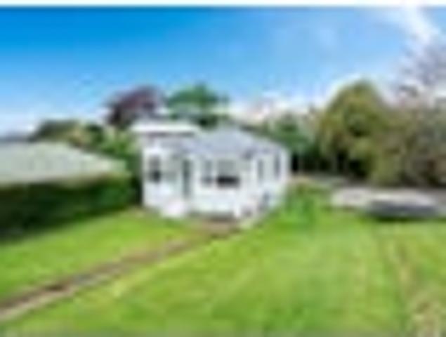 House for rent in Otakou