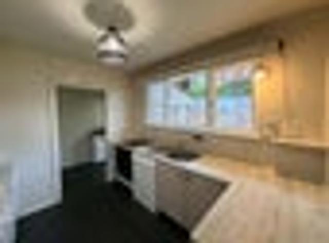 House for rent in Otakou