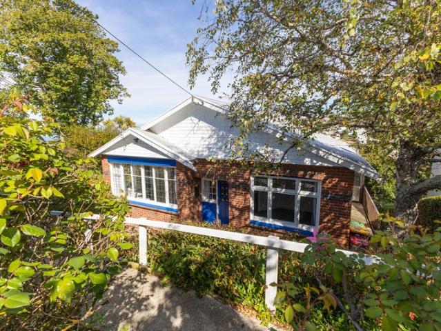 House for rent in Otakou