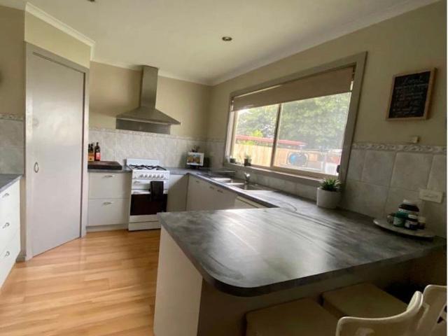 Room for rent in Camerons Creek, Victoria