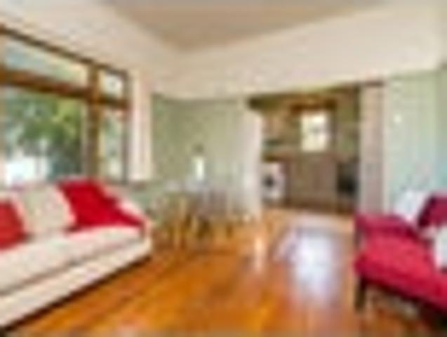 House for rent in Otakou