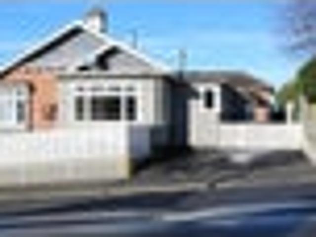House for rent in Otakou