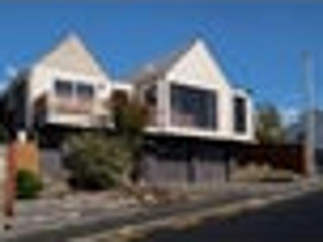 House for rent in Otakou