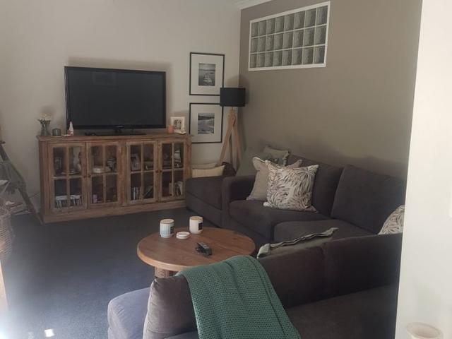 Room for rent in Camerons Creek, Victoria