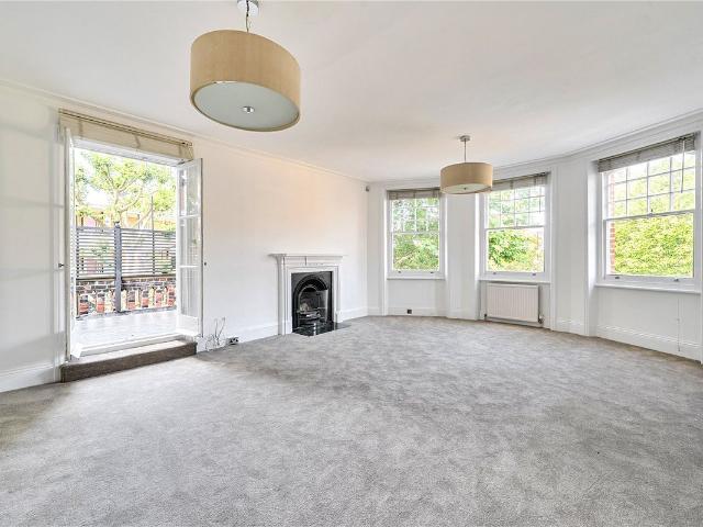 Apartment for rent in London Borough of Hammersmith and Fulham, Greater London