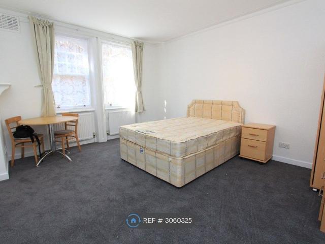 Studio for rent in London Borough of Hammersmith and Fulham, Greater London