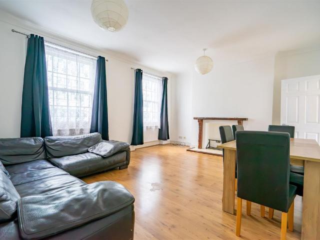 Apartment for rent in London Borough of Camden, Greater London