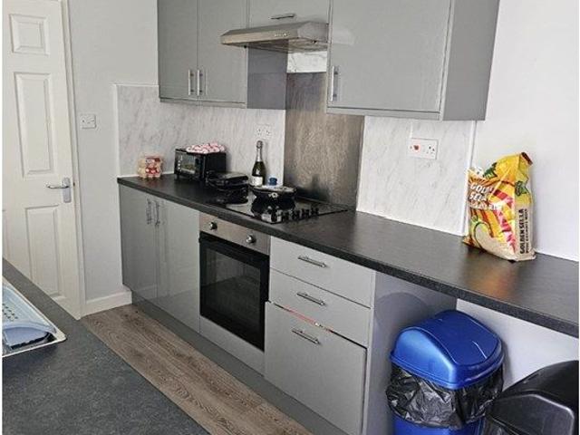 Apartment for rent in Farringdon Park, Higher Bartle