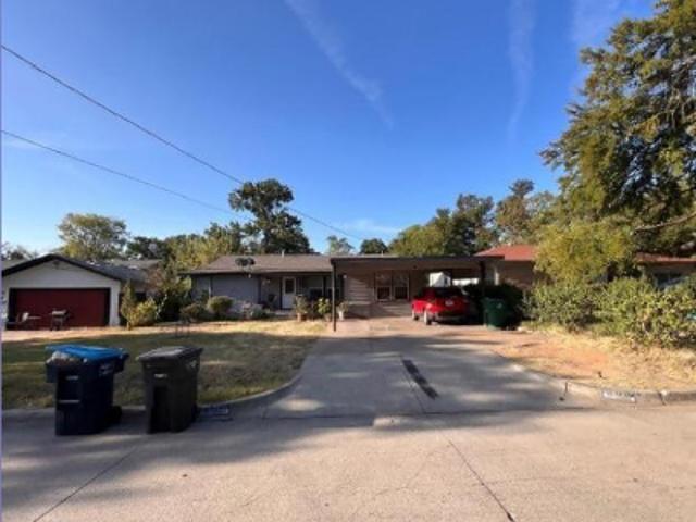 House for sale in Fort Worth, Tarrant County