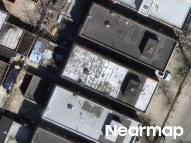 House for sale in The Bronx, Arverne