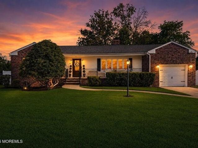 House for sale in Edison, New Jersey