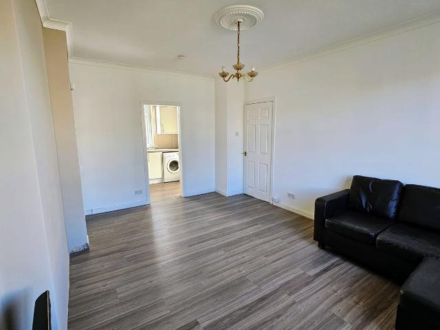 Apartment for rent in Altonhill, Crookedholm
