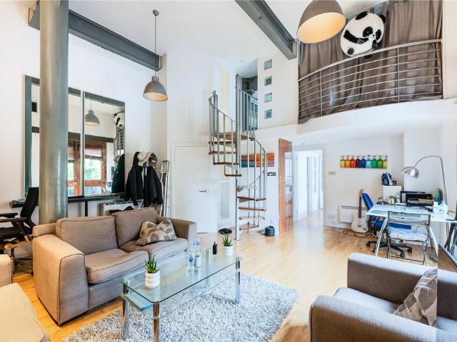 Apartment for rent in Bromley-by-Bow, Poplar Grove