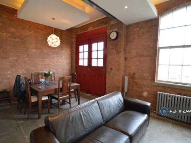 Apartment for rent in Bromley-by-Bow, Poplar Grove