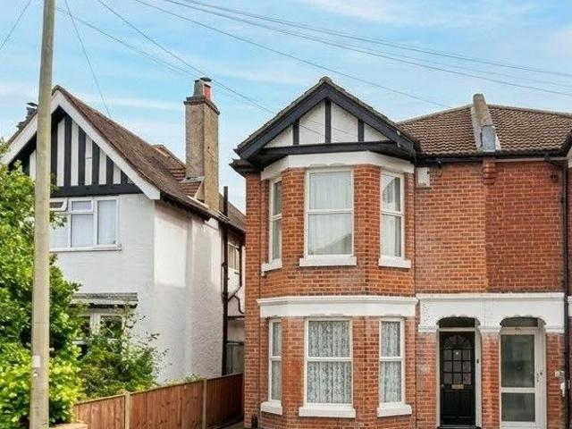 Apartment for rent in The Polygon, City Of Southampton