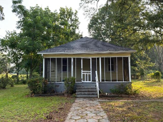 House for sale in Palmetto, Georgia