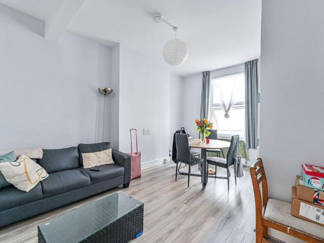 Apartment for rent in Streatham Hill, Greater London