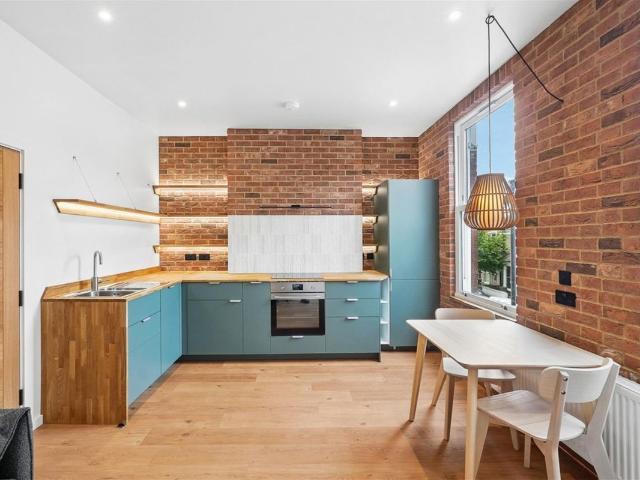 Apartment for rent in Streatham Hill, Greater London