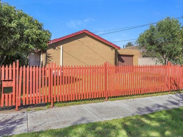 House for rent in Sunshine West, Melbourne