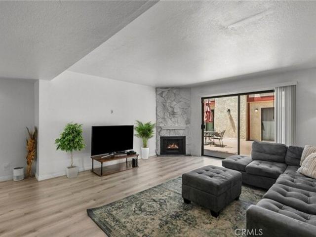House for sale in North Hollywood Neighborhood Council District, Canoga Park
