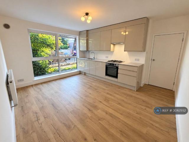 Apartment for rent in London Borough of Brent, Greater London